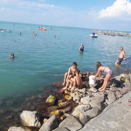 Kr Apartman Шиофок Экстерьер фото