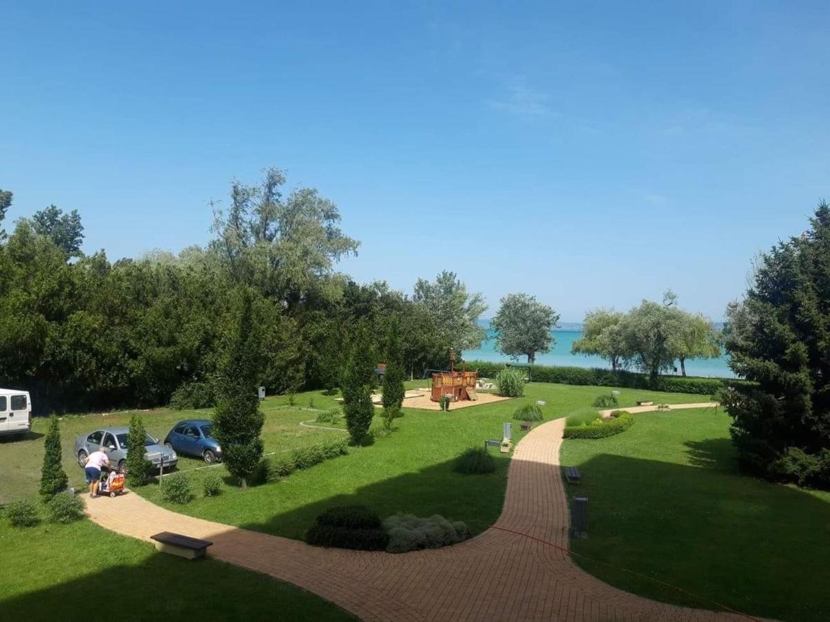 Kr Apartman Шиофок Экстерьер фото